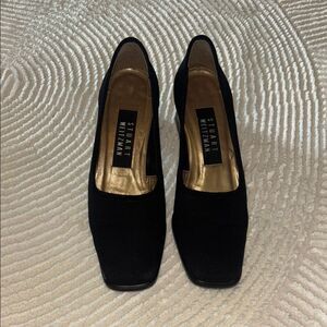 Stuart Weitzman Black Heels Sleek and Stylish